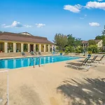 Las Sombras #905 Stylish Condo With Pool, Close Ne Hosp, Fort Sh, Randall Afb